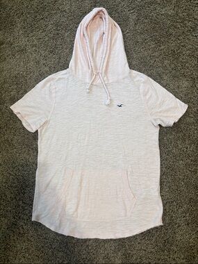 Hollister Short Sleeve Hoodie Tee Men’s M Pink Raw Edge
